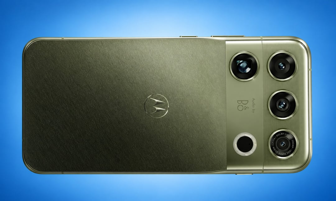 Motorola Signature 27: A OnePlus Alternative?