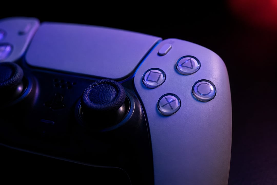 PS6 Leaks: Specs, Backward Compatibility & Release Date